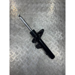 Стійка амортизатора передня R Nissan Rogue T33  E43026RA1D 