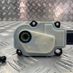 Моторчик жалюзей  Nissan Rogue Нисcан Рог Х-TRAIL A24041153212