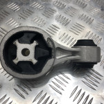 Подушка двигателя (восьмерка) верхняя Nissan Rogue X-TRAIL Нисан Рог 2014-2021 г. 113504BA0A