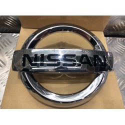 Эмблема передняя Nissan Rogue X-TRAIL Нисан Рог 2014-2017 г. 628891JA0A