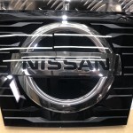 Эмблема под дистроник (квадрат) Nissan Rogue X-TRAIL Нисан Рог 2017-2021 г. 628906FL0A