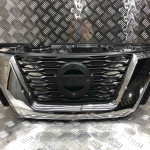 Решетка радиатора рестайл Nissan Rogue X-TRAIL Нисан Рог 2017 - 2021 г. 623106FL0A