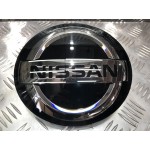 Эмблема передняя под дистроник (круглая) Nissan Rogue X-TRAIL Ниссан Рог  628907FW0A