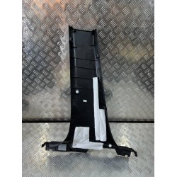 Накладка центральної стійки R Nissan Rogue Нісан Рог 2021 T33 2.5 769156RA0A