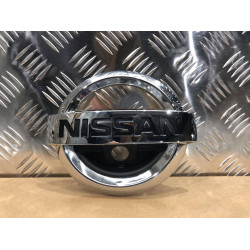 Эмблема под камеру Nissan Rogue X-TRAIL Нисан Рог 2014-2022 г. 62890-4BA0A